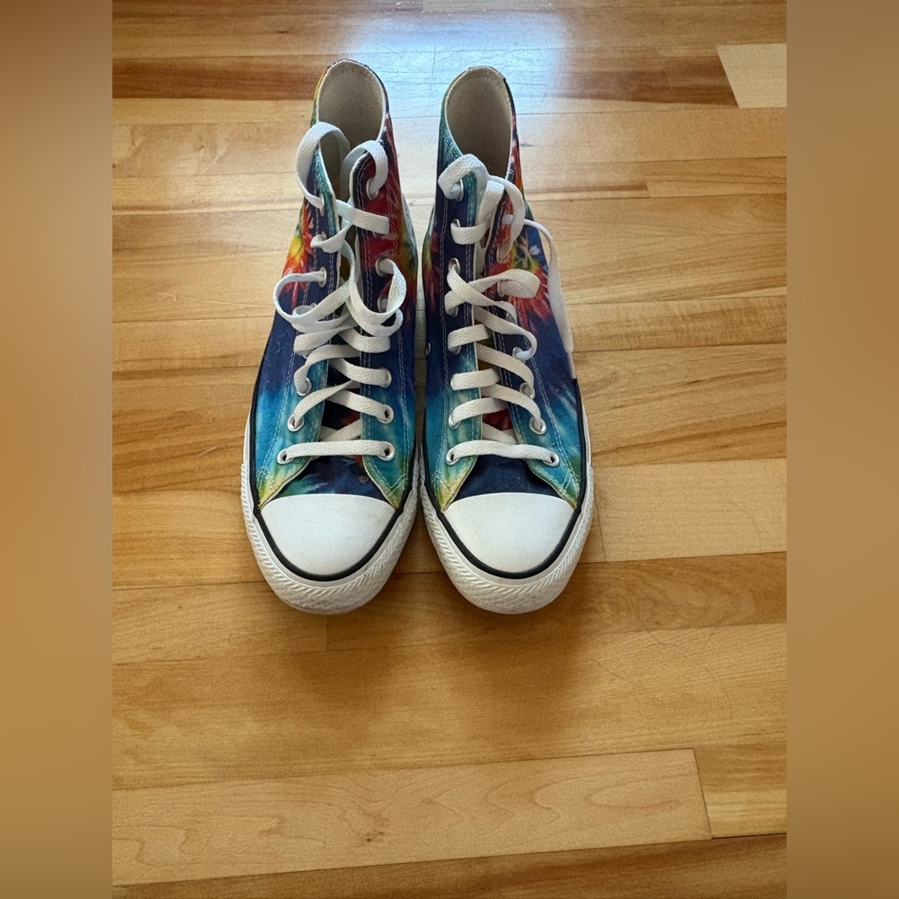 Tie Dye Converse